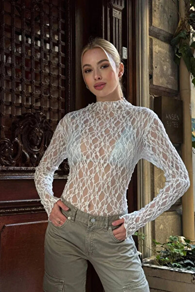 DAME Stand-Up Collar Transparent Detail Bluz