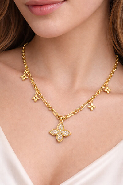 MEDJEWELRY 14K Vip Taşlı Charm Yonca Kolye - Çelik I Sürpriz Küpe Hediye