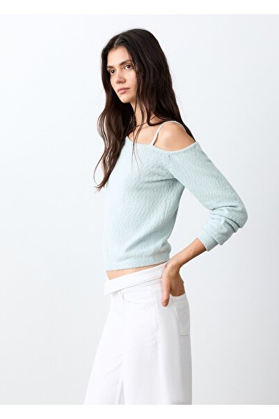 Mango Teen Kazak .-- sirena