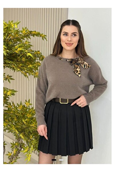 byasafkids Women's Leopard Pattern Flar Detail Crew Neck Knitwear Sweater