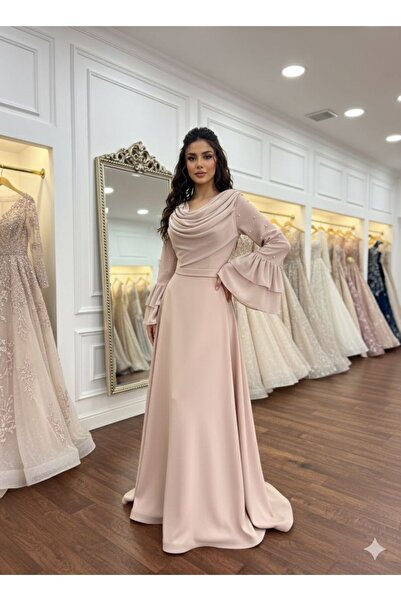 Azyaa Al-Amira Soft pink crepe evening dress with pearl embroidery - royal de...