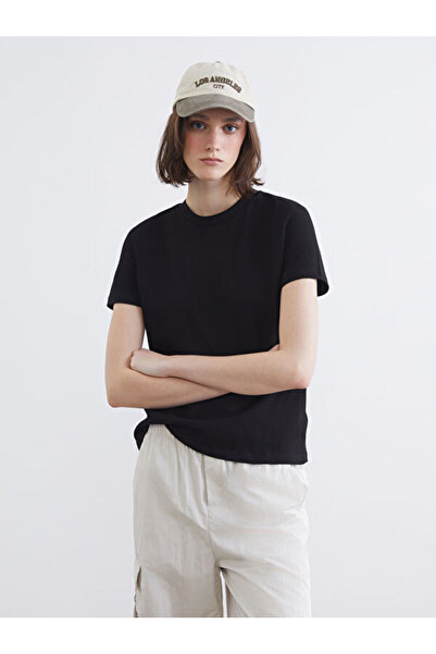 LC Waikiki Γυναικείο T-Shirt με λαιμόκοψη