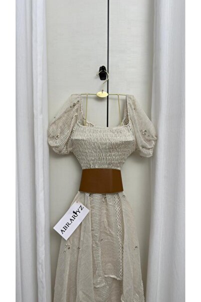 ABRARYZ Layan's summer dress – radiance and femininity