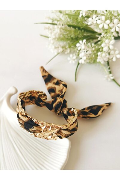 Halley Concept Leopar Desenli Fular Detaylı Paslanmaz Çelik Gold Kelepçe Bile...