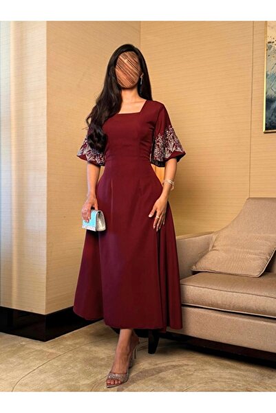 ELEEN EST Burgundy Barbie dress with computer embroidery, decorated with pear...