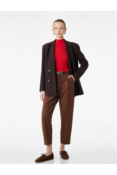 Koton Pantaloni morcov cu talie normală, buzunare și curea