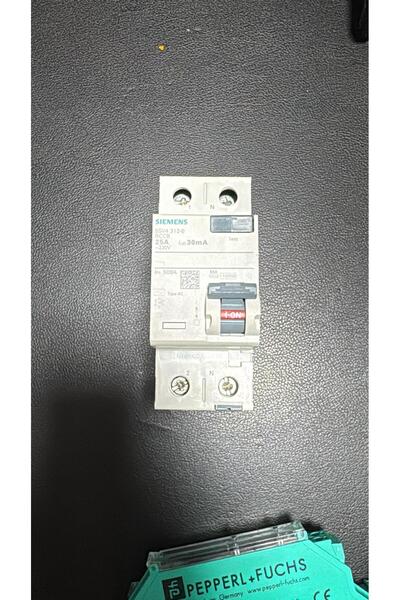 Siemens 2x25A 30mA Kaçak Akım Koruma Rölesi (5SV4312-0) SIFIR KUTUSUZ
