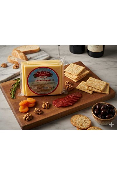 TRABZON ÇİFTLİĞİ KUYMAKLIK TELLİ PEYNİR (1 KG)