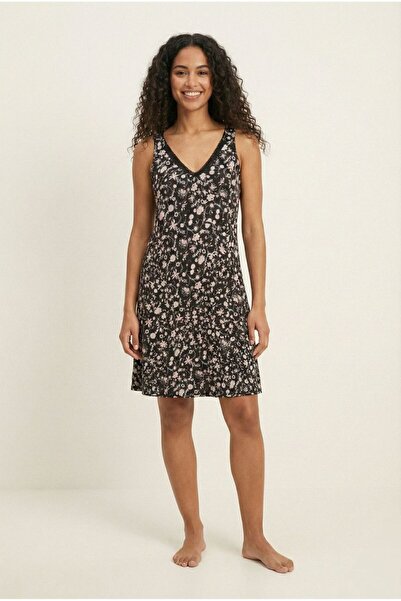 MOYHIO Siyah Dantelli Desenli Esnek Viskon Kadın Gecelik - Terletmeyen Yumuşa...