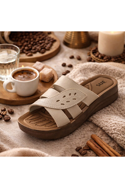 Saran Terlik Sue Kadın Yaprak Delikli Ortopedik Taban Ev Günlük Kullanım Terlik