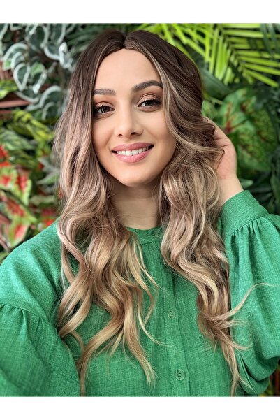 aura peruk En favori renk tonundaki mat görünüme sahip perçemsiz modelimiz