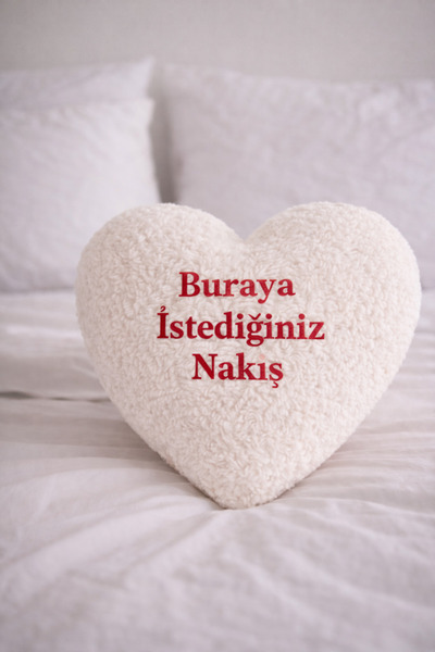 Kişiye Özel Nakışlı Kalp Yastık