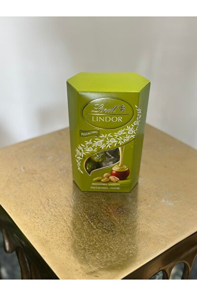 Armonia Floral Chocolate candies with pistachios