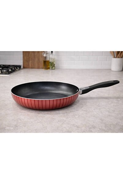 REFAN Queen Time Non-Stick 30cm Frying Pan – Suitable for all situations