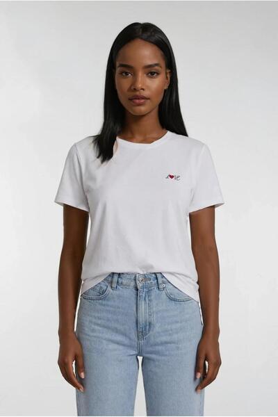 Love Detaylı Slim Fit Kadın Bisiklet Yaka T-Shirt