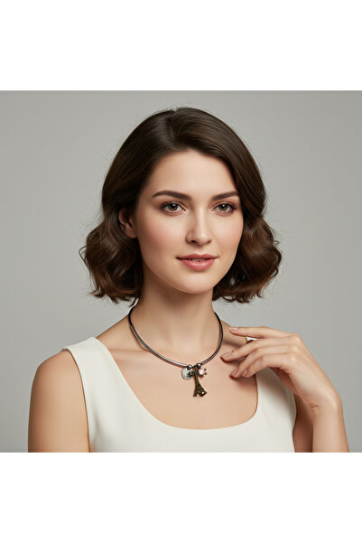 GLAMOURBAG Antique Metal Eiffel Tower Figured Necklace – Vintage Stylish Desi...