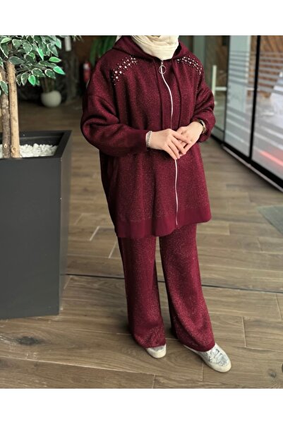 MODA S&S BZLİNE Omzu taş detaylı triko simli takım