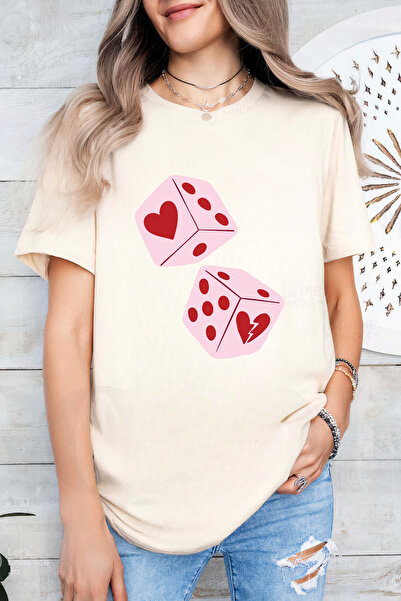 Sarah's Boutique Women's T-shirt – 100% cotton – Valentine's Day "Love Roll"