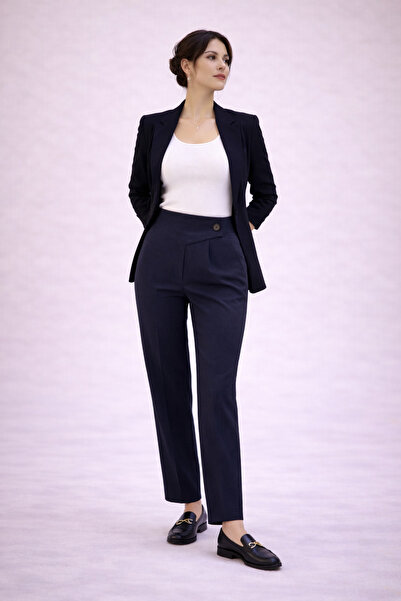 kikiriktekstil 10984 Дамски детайл с колан“ с детайл от колан и ластик на тал...