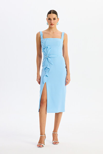 Carmen Bebe Mavi İşlemeli Yırtmaçlı Krep Söz Elbisesi