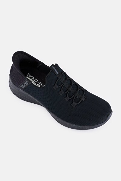 SKECHERS حذاء نسائي خارجي سهل الارتداء من ألترا فليكس 3.0، أسود