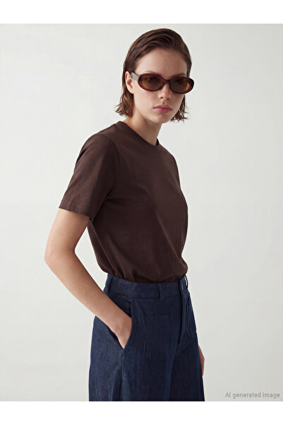 LC Waikiki RMZ GİYİM FARKIYA تي شيرت نسائي بياقة روبا