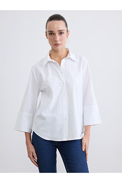 LC Waikiki White poplin women's shirt by gulis gi̇yi̇m