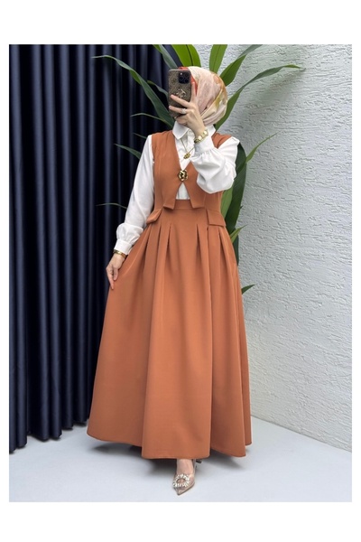 ALÂ Kadın jile şahane duruş ve modeli ile