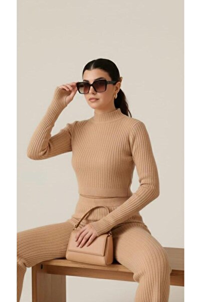 MADAM PARS Women's Beige Finger Crossing Detailed Trendy Bottom-Top Knitwear Set