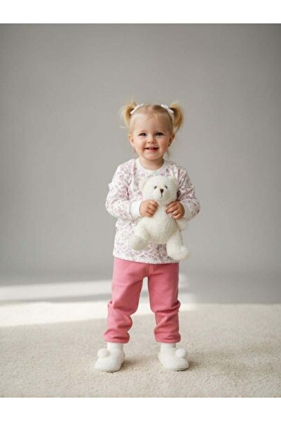 Zekids Girl's Cotton Floral Patterned Soft Textured Pajama Set