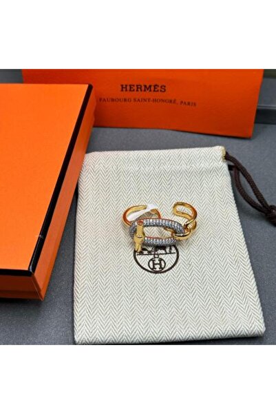 Generic Designer ring with accessories