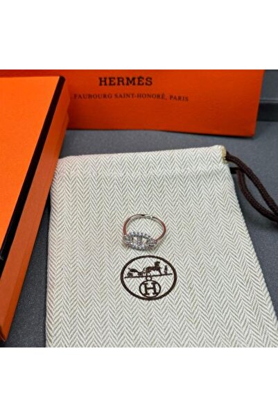 Generic Designer ring with accessories