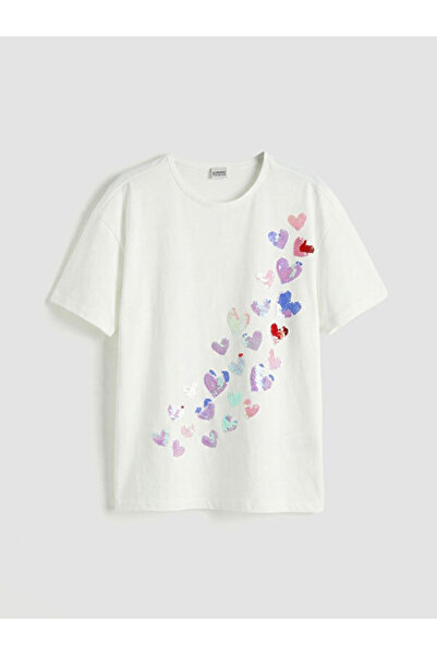 LC Waikiki تي شيرت بناتي مطرز بالترتر على شكل قلب من UZG STORE