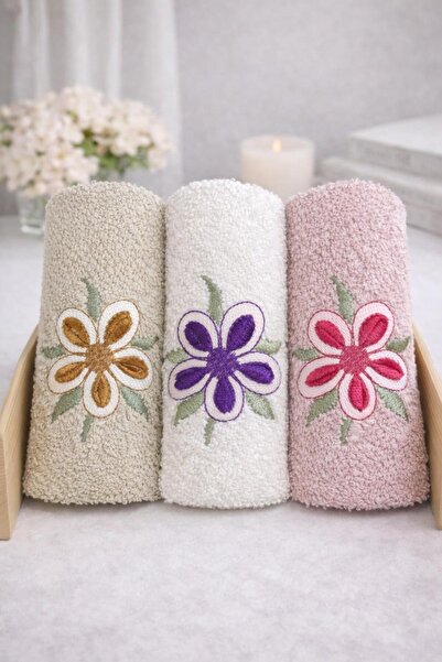 Onaltı Tekstil طقم مناشف مطرزة 3 قطع مقاس 30x50 سم