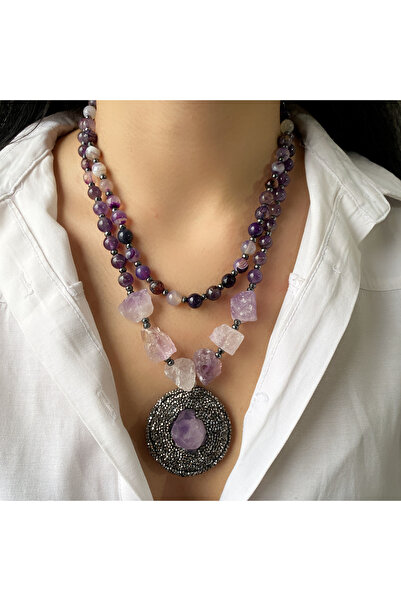 Takkı by Handan AMETİST taşı tasarım kolye.