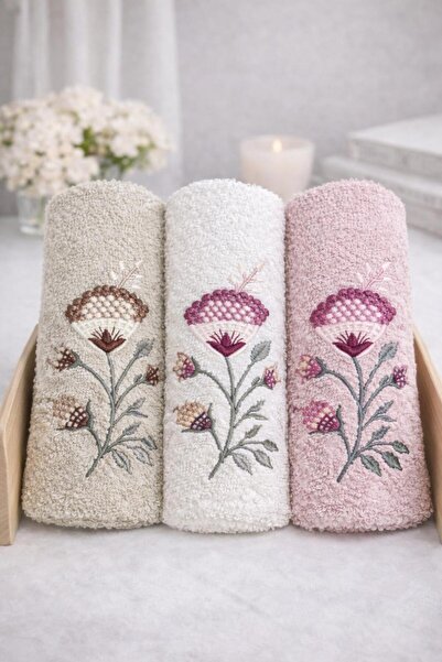 Onaltı Tekstil طقم مناشف مطرزة 3 قطع مقاس 30x50 سم
