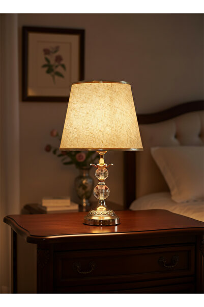 Nisf Alqamar مصباح طاولة (ابجورة) مودرن - مثالي لغرفة النوم والمكتب -