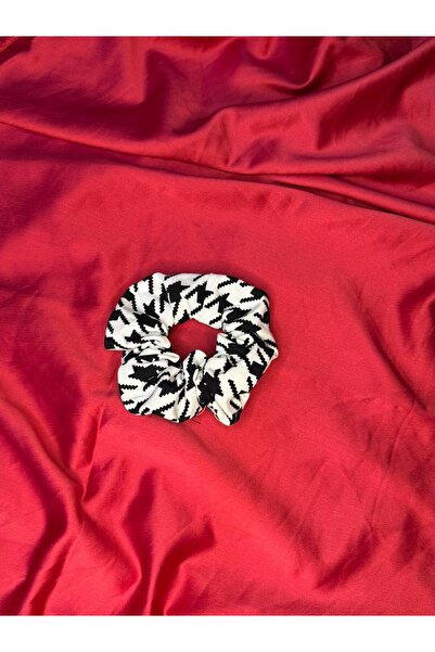 Donna Libertà Women's Black and White Patterned Scrunchie Rubber Hair Tie |  ...