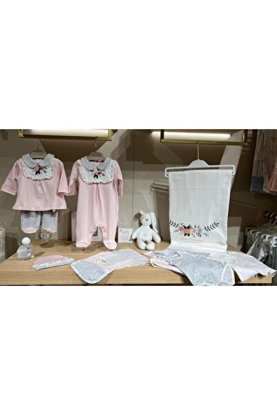 Generic طقم مواليد بناتي10 قطع – قطن 100% – ستايل أوروبي (0-3 شهور) لون زهري