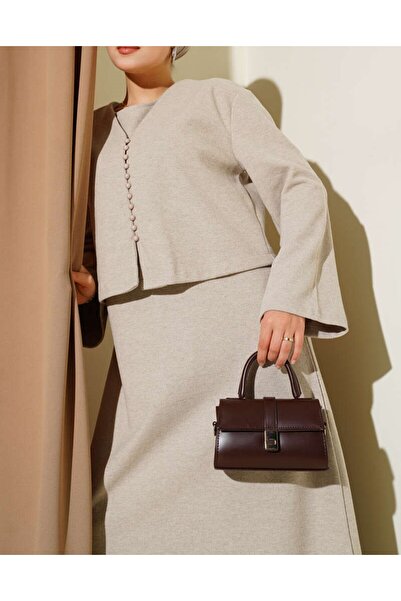 Burcia طقم فستان مكون من قطعتين بأزرار صغيرة في الأمام