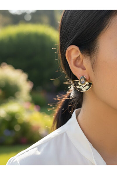 Leerybee Women's Geometric Shaped Stone Detailed Stylish Gift Earrings