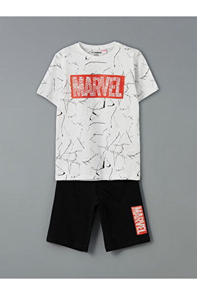 LC Waikiki Rmz Gi̇yi̇m Farkiyla Zero Roba Yaka Marvel Ba Printed Rkek Childre...