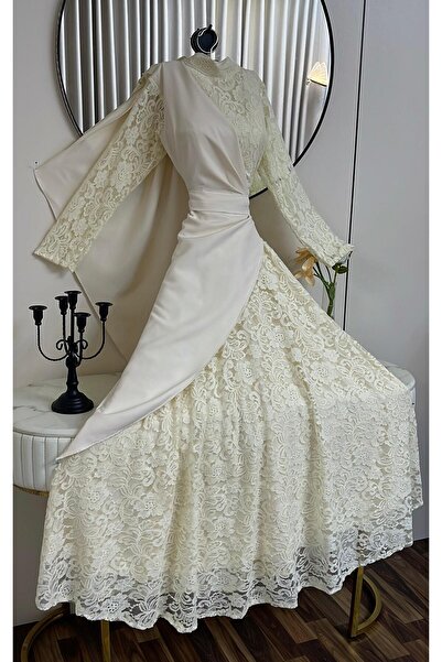 alweshah alahmar Long lace dress