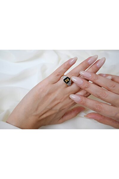 ATELİER TUĞBA YZK252 ذهبي اللون مع حجر أسود مينيالي أصفر قابل للتعديل