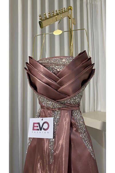 Evo فستان سهره لامع