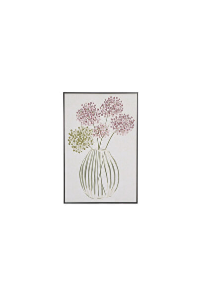 DEC13 A wall painting with a distinctive and luxurious design