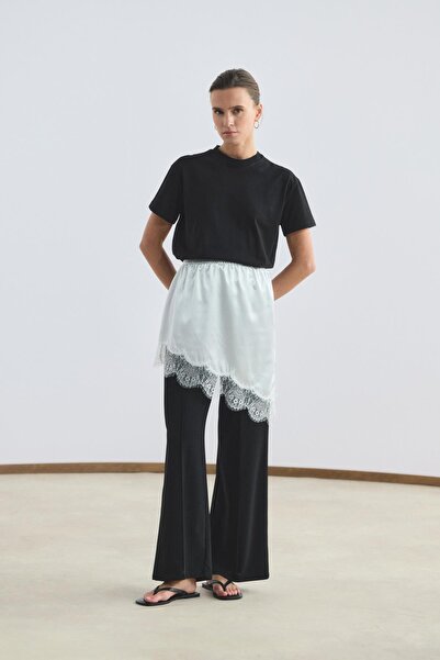 KADRİYE BAŞTÜRK Dantel Şeritli Etek İçlik Ekru