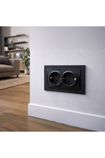 Vision PRIZA SUCO DUBLA DUBLA 16A TITAN NEGRU