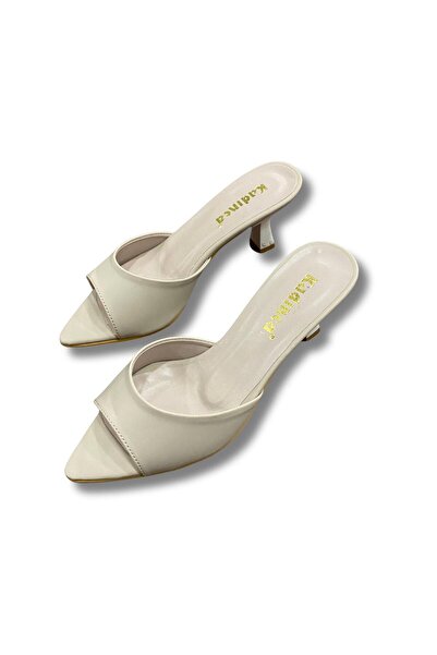 GenelTedarik Sivri Burun Terlik