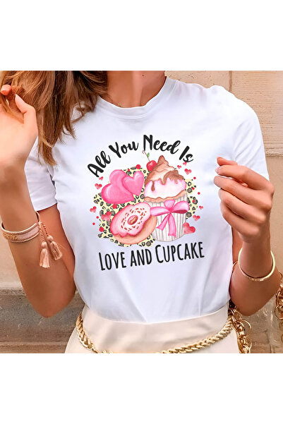 Kartier Бяла дамска тениска „Всичко, от което се нуждаеш, е любов и мъфин“